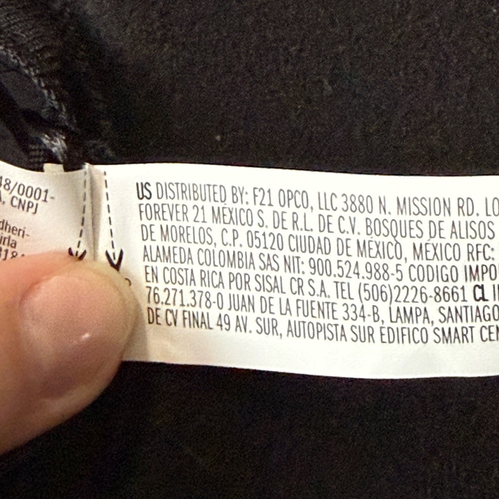 Forever 21 Black Wide-Brim Hat with Cream Lace - Picture 7 of 7